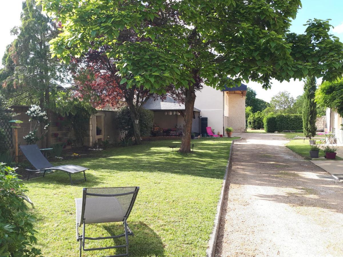 Gite Amanala Poitou Saint-Genest-d'Ambiere Extérieur photo