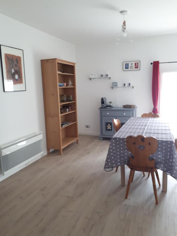 Gite Amanala Poitou Saint-Genest-d'Ambiere Extérieur photo