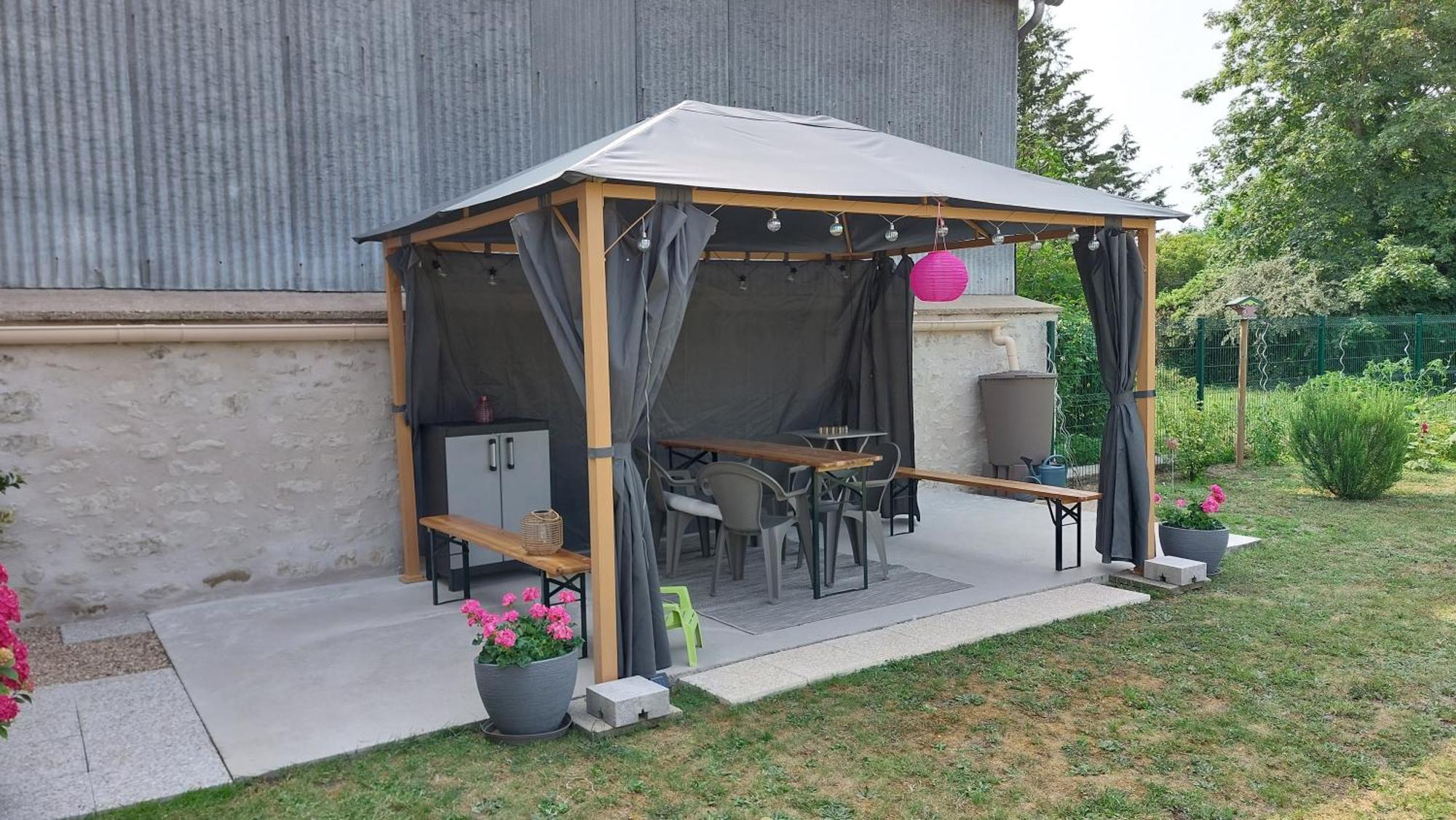 Gite Amanala Poitou Saint-Genest-d'Ambiere Extérieur photo