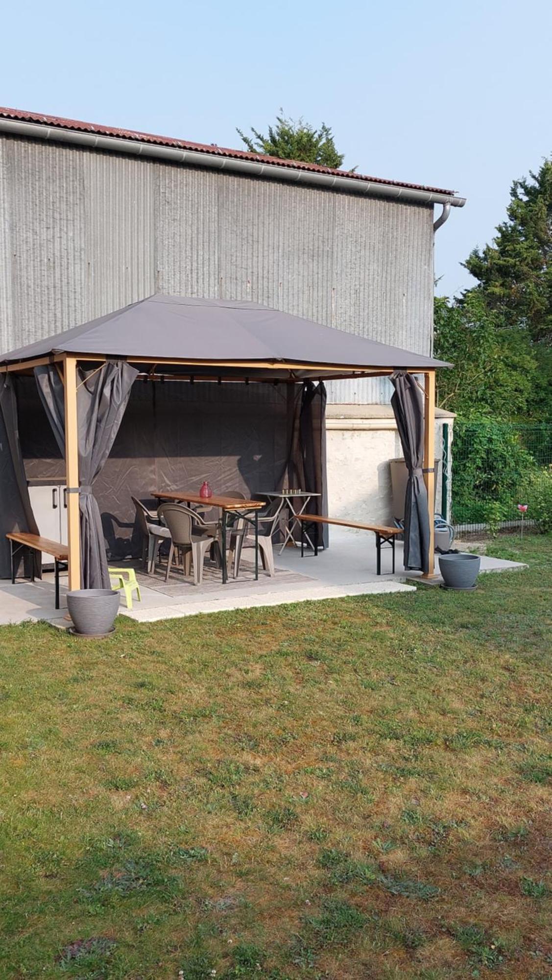 Gite Amanala Poitou Saint-Genest-d'Ambiere Extérieur photo